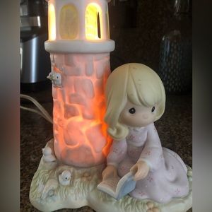 Precious moments 487945 Jesus is my Lighthouse figurine. No box
